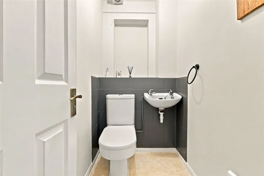 with 4 bedrooms in Bishop's Stortford, CM23, photo 18