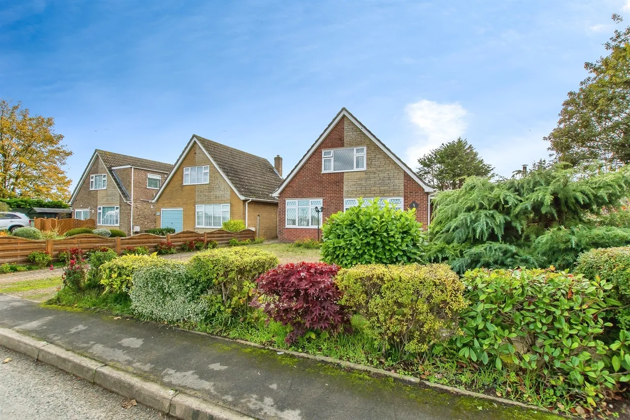 2 bed house for sale, Browntoft Lane, Donington, PE11