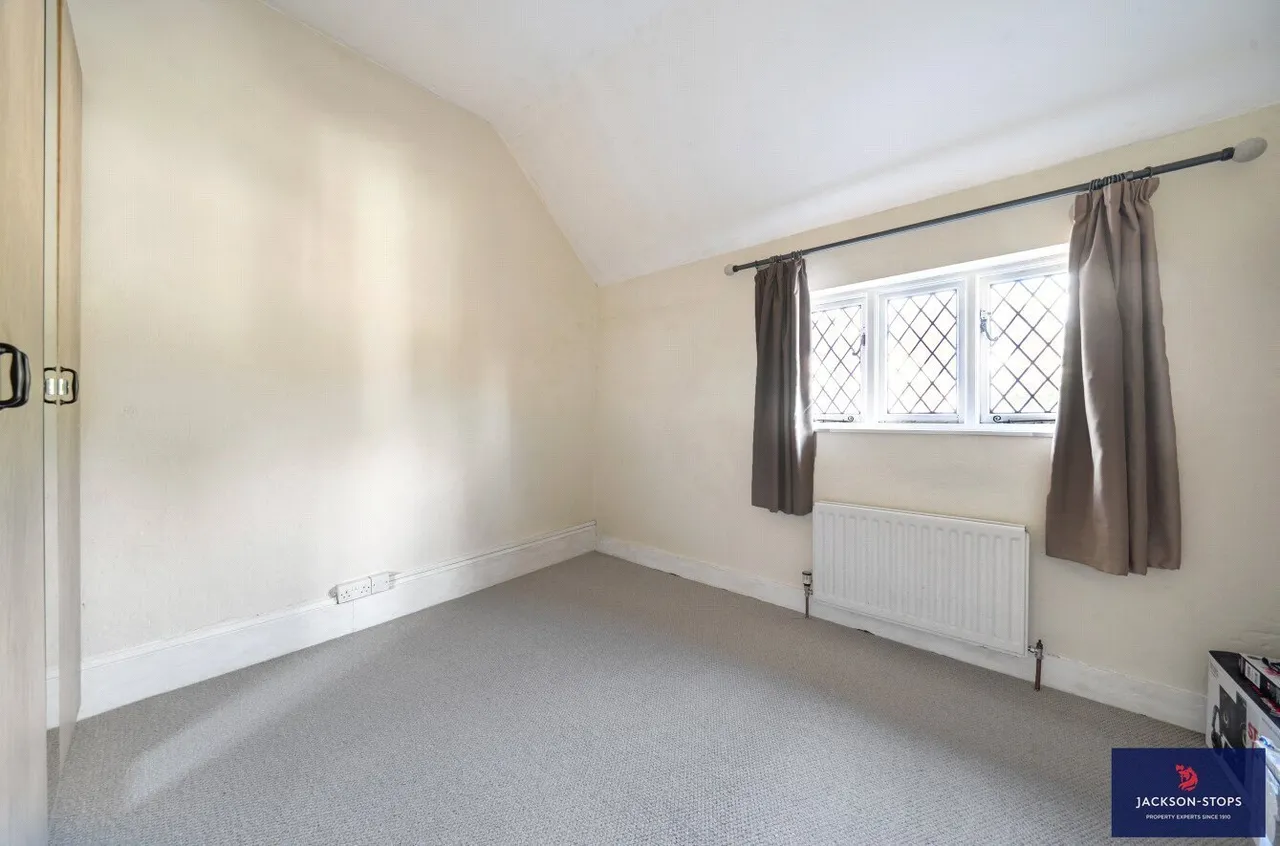 High Street, Tingrith, MK17, photo 9