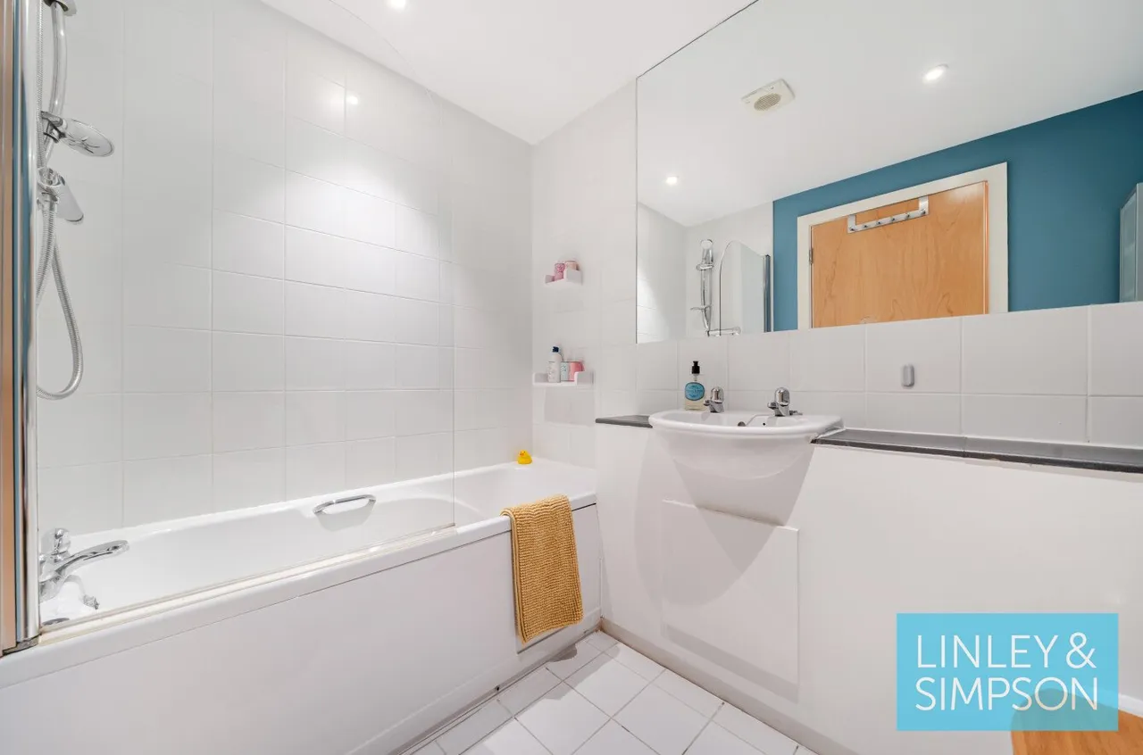 Skinner Lane, Leeds, LS7, photo 10