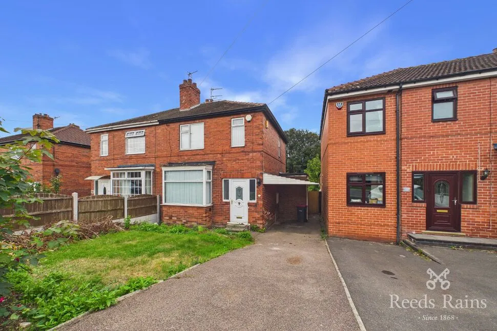 3 bed house for sale — Stag Lane, Rotherham, South Yorkshire, S60