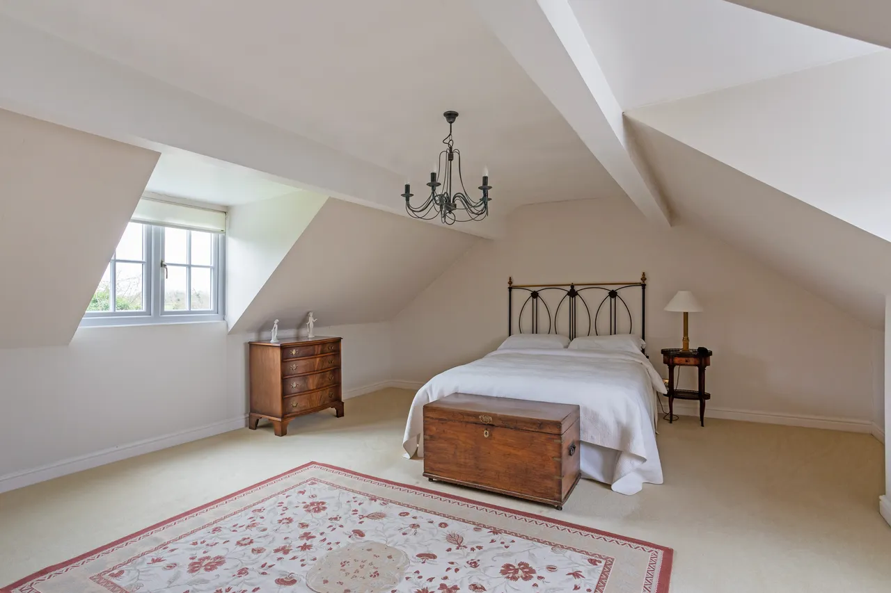 Sodbury Road, Wotton-Under-Edge, GL12, photo 17