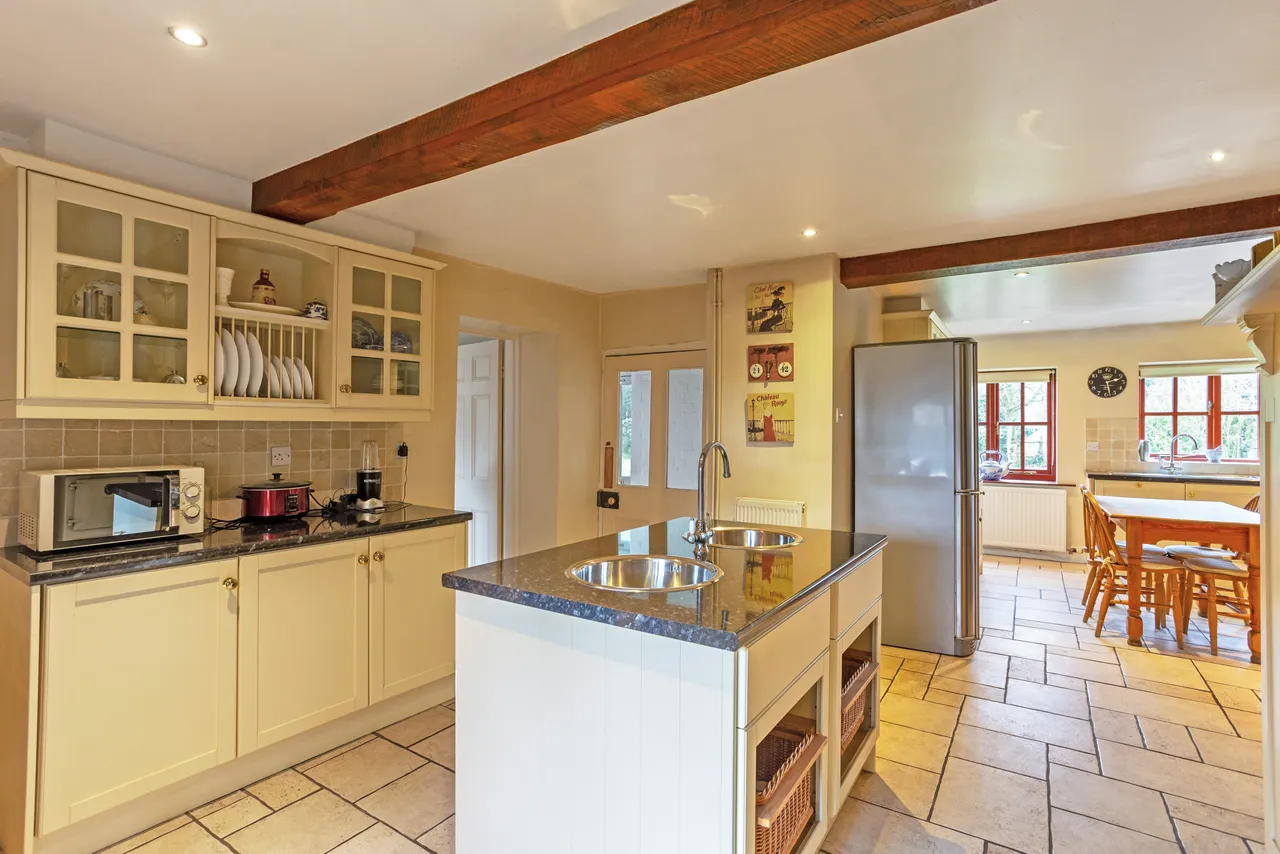 Sodbury Road, Wotton-Under-Edge, GL12, photo 9