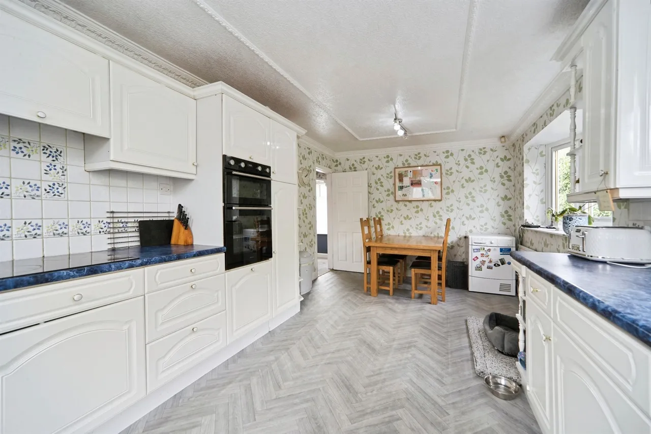 Scott Lane, Riddlesden, Keighley, photo 6