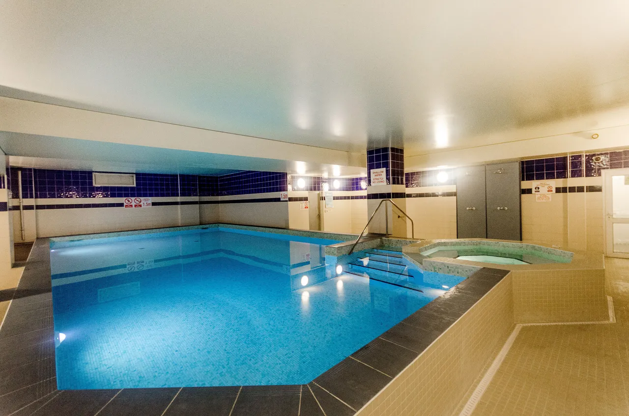 Apartment 170, Metro Central Heights, 119 Newington Causeway, London, photo 8