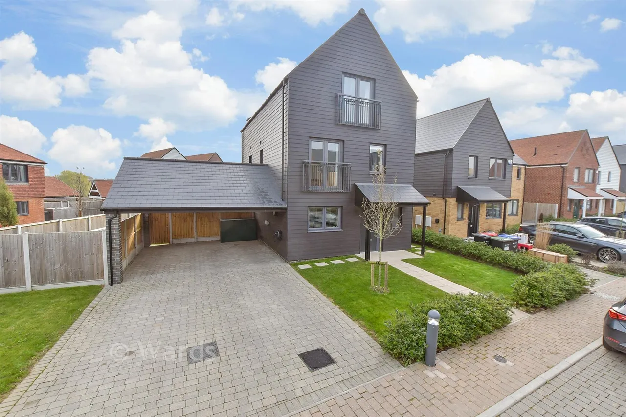 4 bed house for sale, Bermuda Road, Whitstable, CT5
