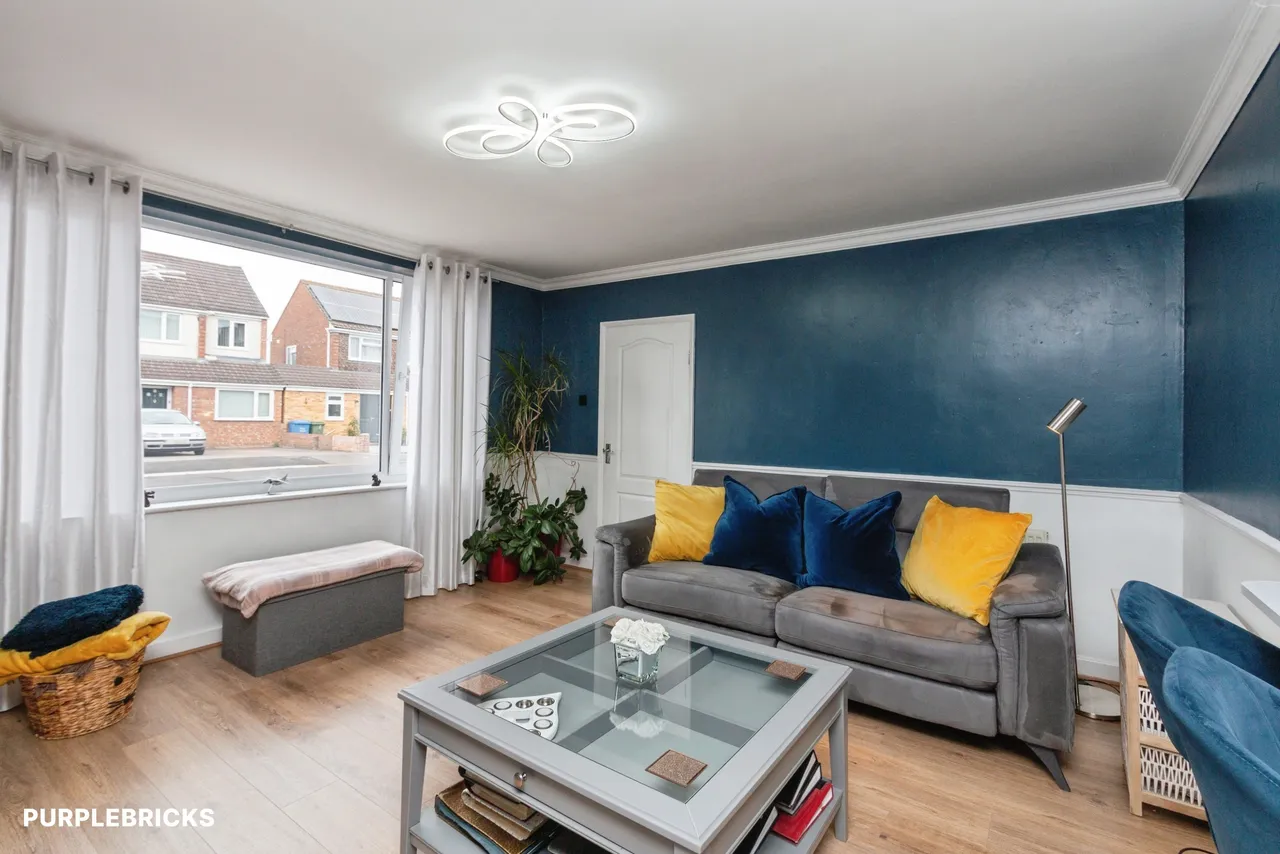 Pegasus Road, Farnborough, GU14, photo 4