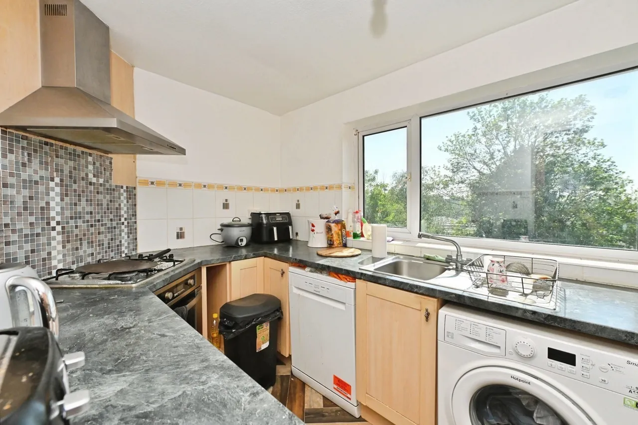 Devon Road, LUTON, Bedfordshire, LU2, photo 4