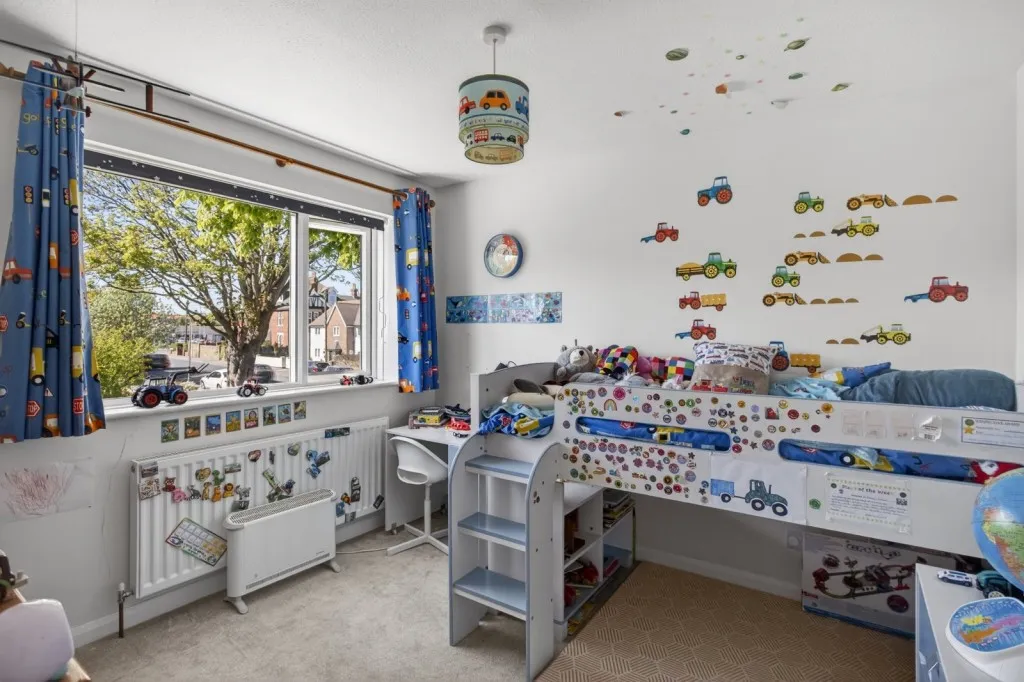 Knoll Place, Walmer, CT14, photo 13