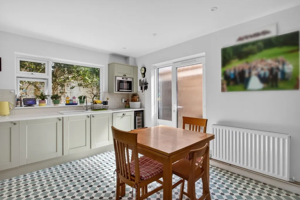 Knoll Place, Walmer, CT14, photo 7