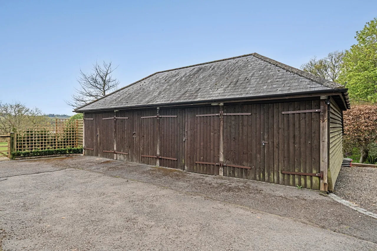 Wishanger Lane, Farnham, GU10, photo 10