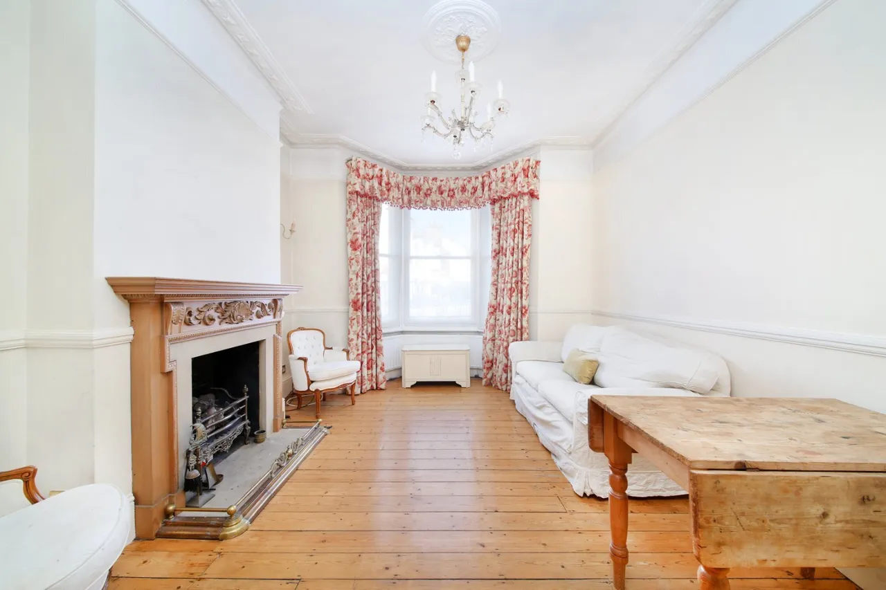 Chatto Road, London, SW11, photo 2
