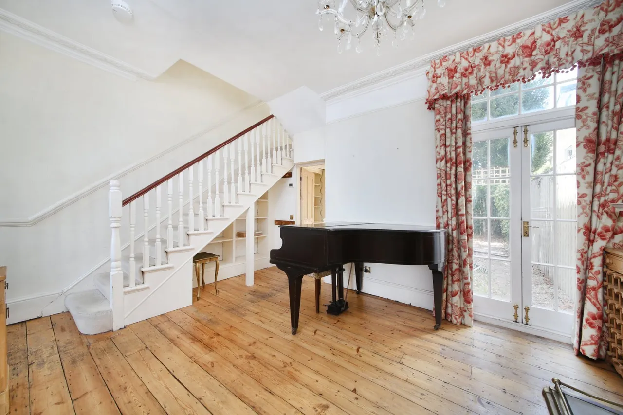 Chatto Road, London, SW11, photo 3