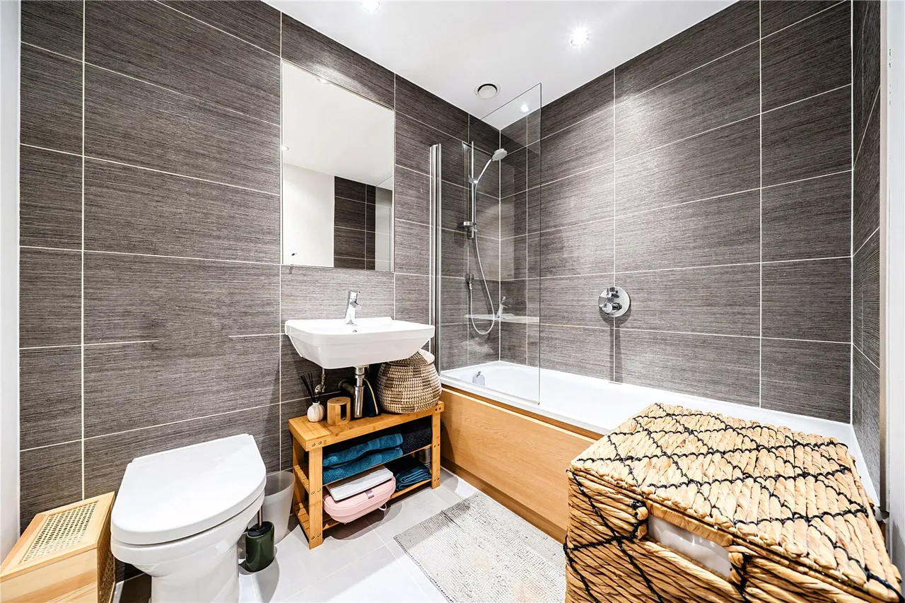 Mere Road, Dunton Green, Sevenoaks, Kent, TN14 5FX, photo 6