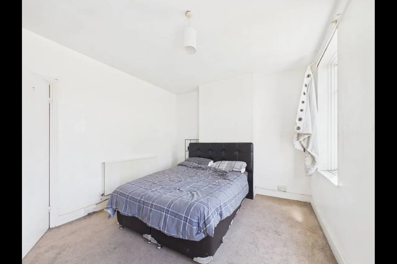 Hainault Road, Romford, RM5, photo 10