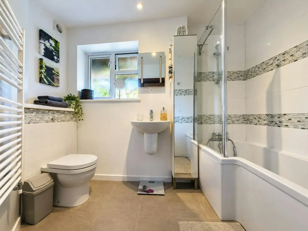 Daiglen Drive, South Ockendon, RM15, photo 4
