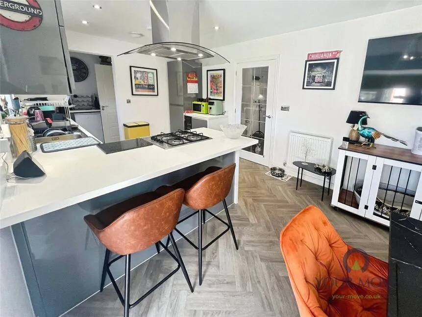 Deepfields Drive, Shipley, Derbyshire, DE75, photo 3