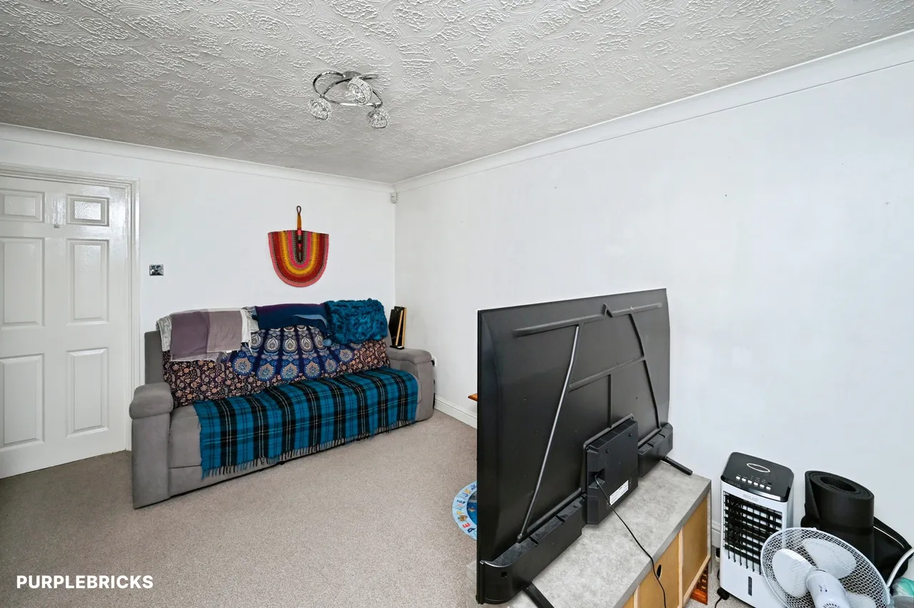Elmwood Drive, Alfreton, DE55, photo 6