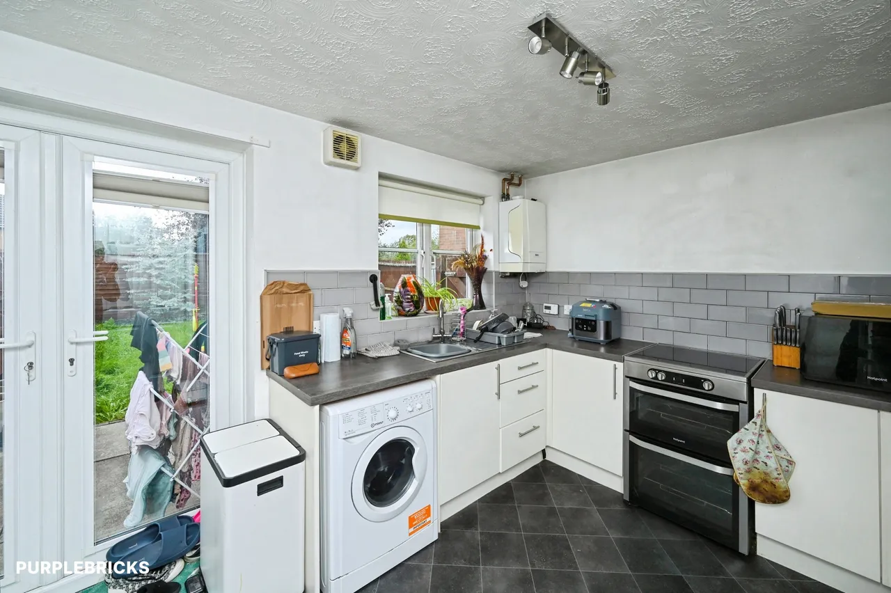 Elmwood Drive, Alfreton, DE55, photo 7