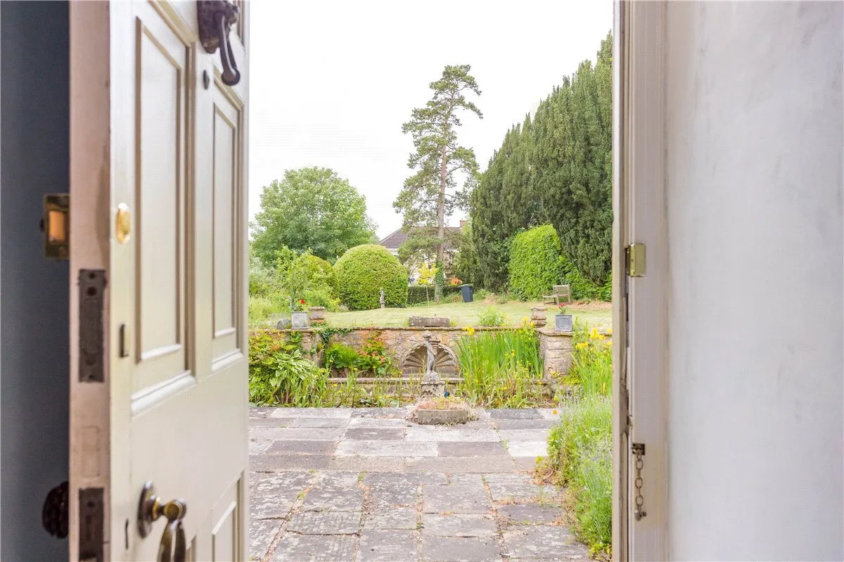 Castle Street, Calne, SN11, photo 10