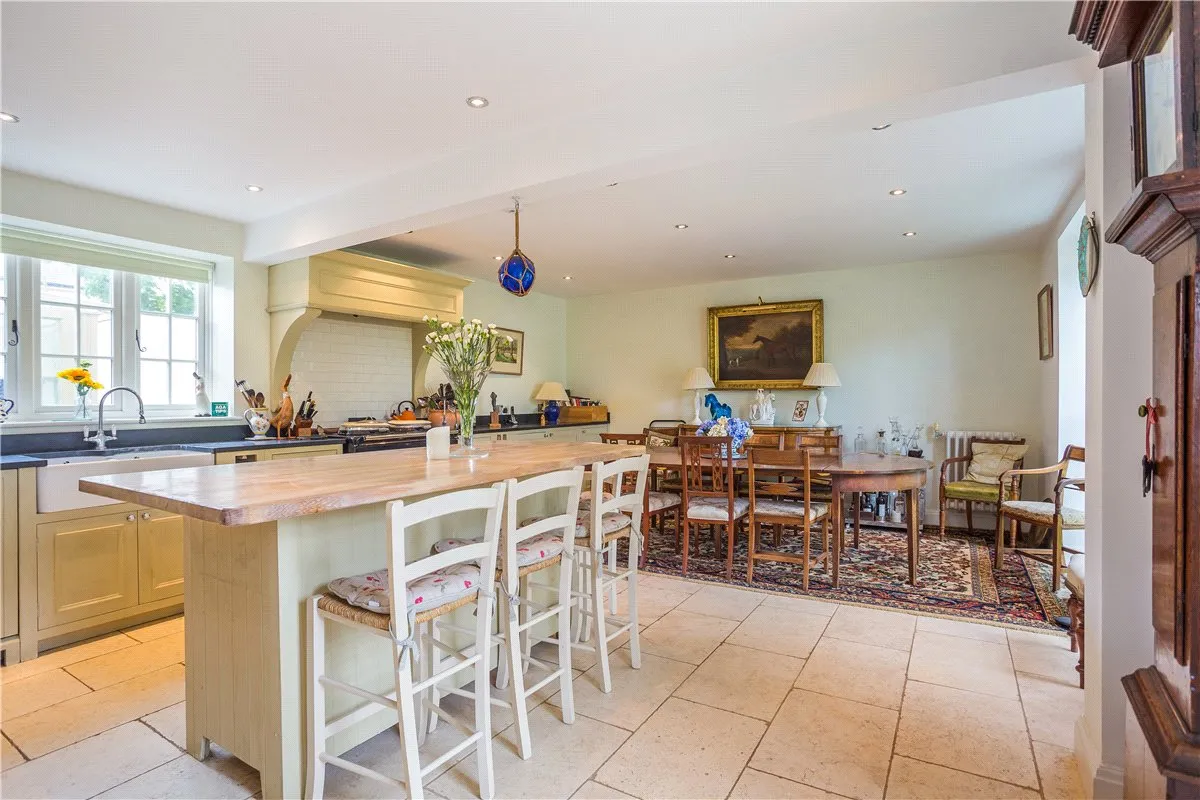 Castle Street, Calne, SN11, photo 3