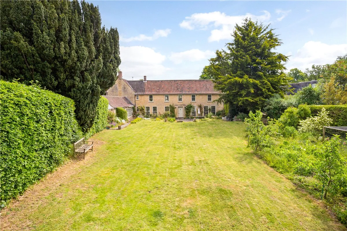 Castle Street, Calne, SN11, photo 8