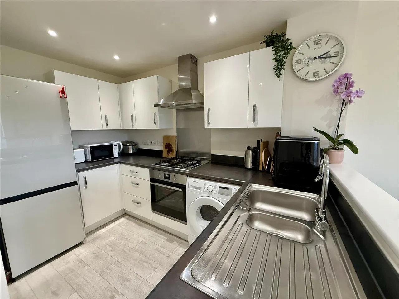 Treacle Avenue, Macclesfield, SK11, photo 5