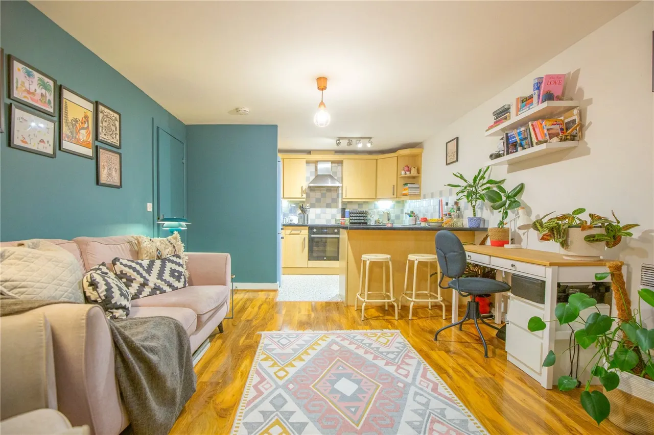 2 bed flat for sale, Bath Buildings, Bristol, BS6