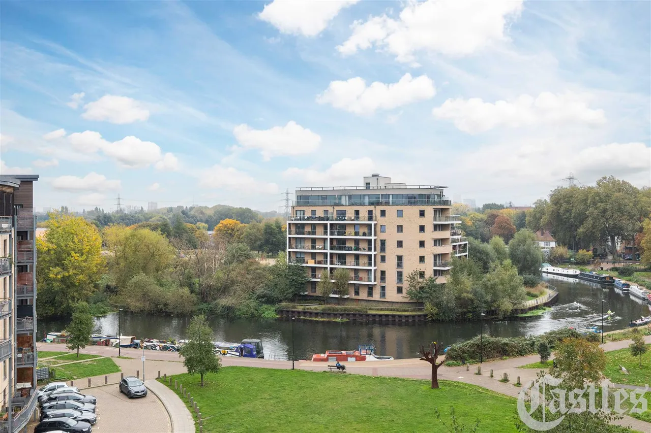 Harry Zeital Way, E5, photo 20