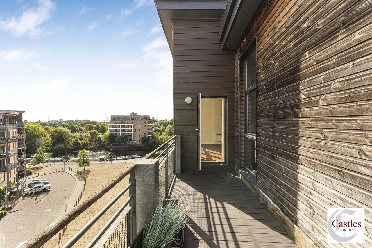 Harry Zeital Way, E5, photo 6