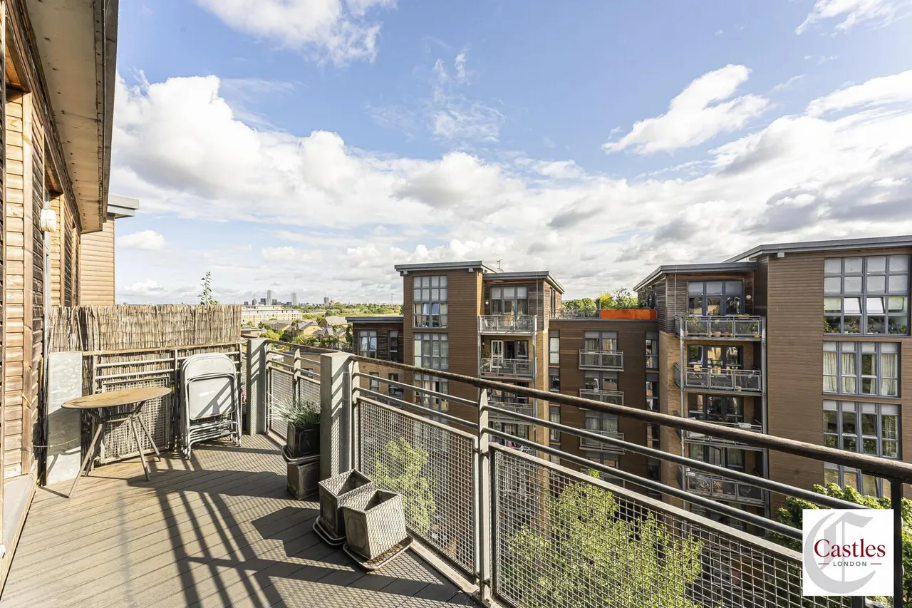 Harry Zeital Way, E5, photo 5