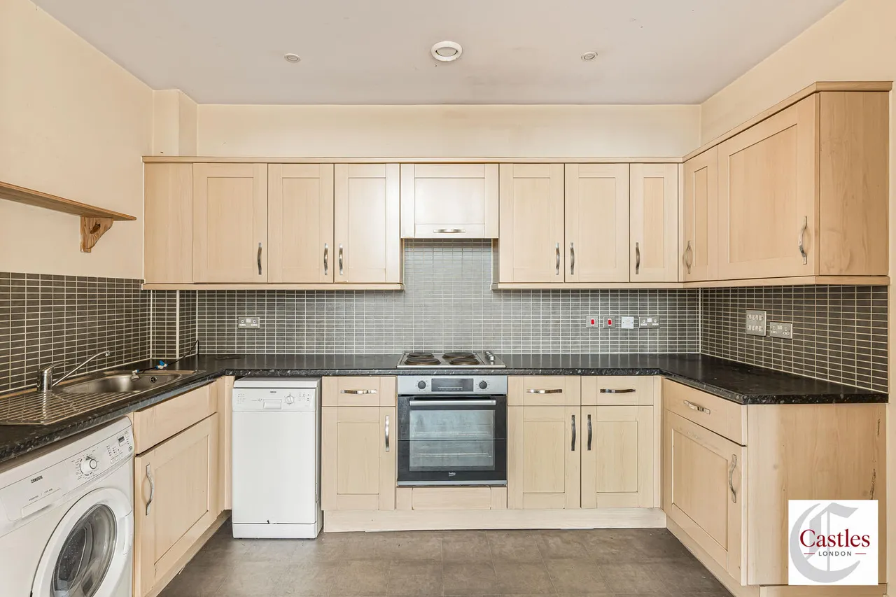 Harry Zeital Way, E5, photo 4