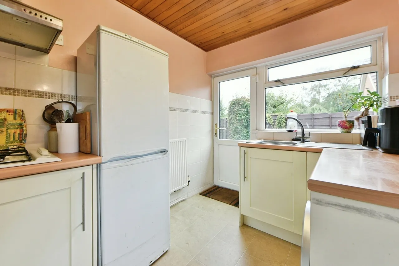 Brookside Lane, Stockport, SK6, photo 8
