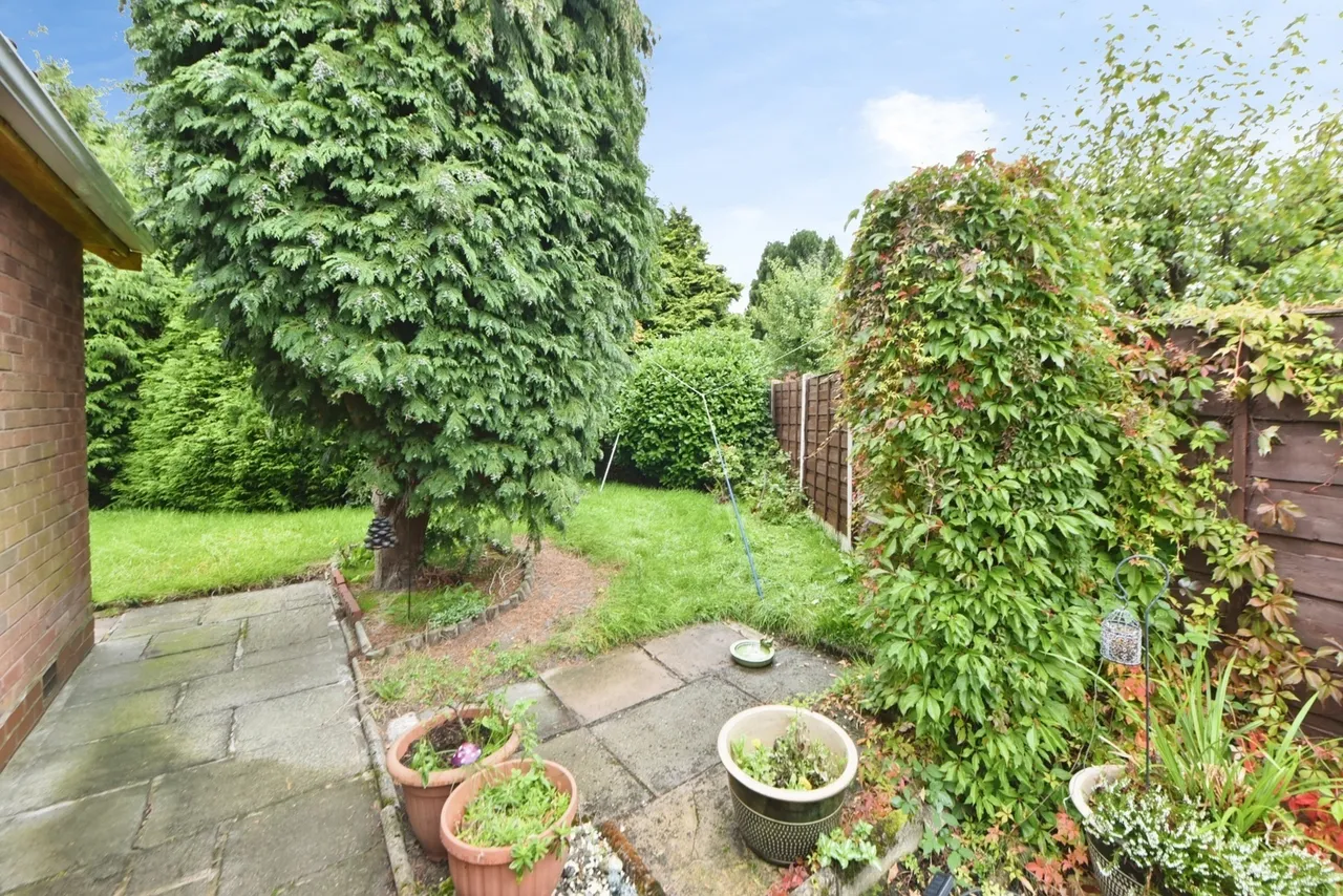Brookside Lane, Stockport, SK6, photo 11
