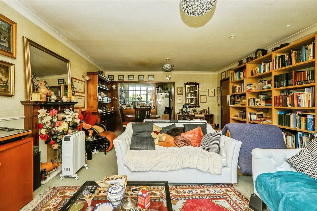 Clarendon Court, Carr Bank Lane, Sheffield, South Yorkshire, S11, photo 6