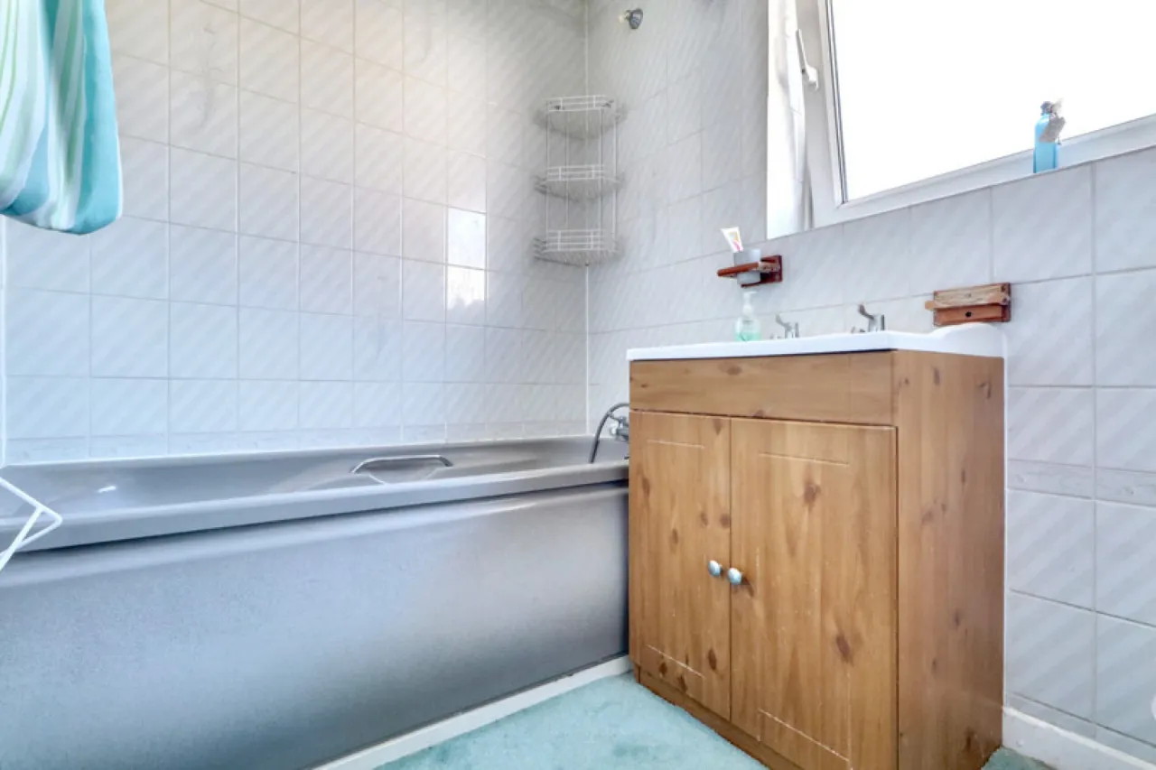 Blackheath Road, Lowestoft, photo 16