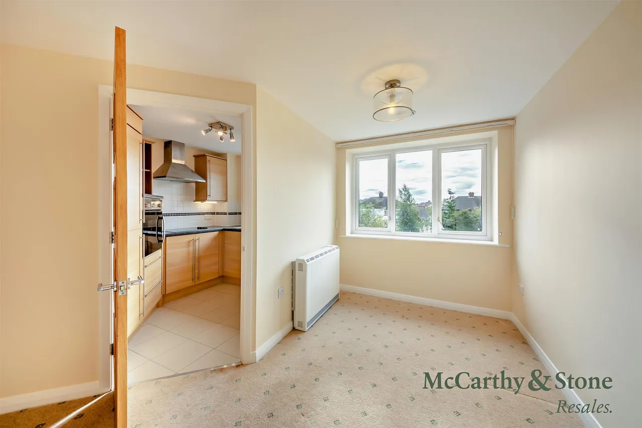 Waverley Gardens, Carlisle, CA3, photo 6