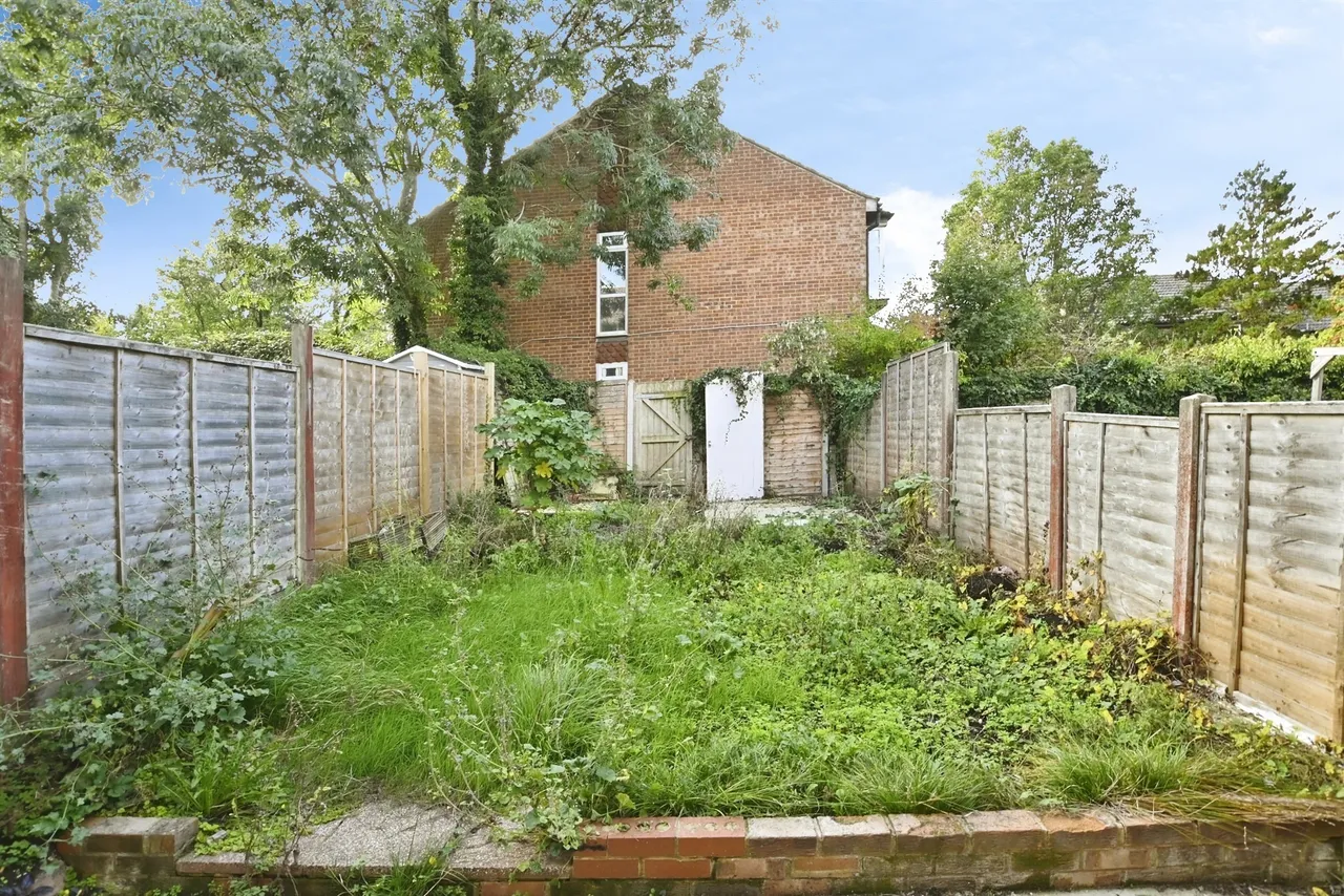 Walburton Way, Clanfield, PO8, photo 6