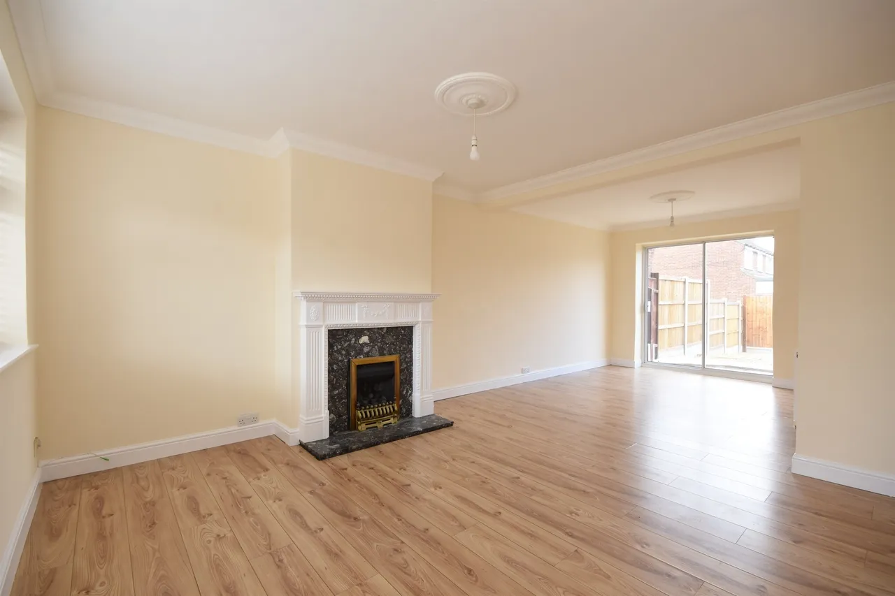 Donald Way, Moulsham Lodge, Chelmsford, photo 3