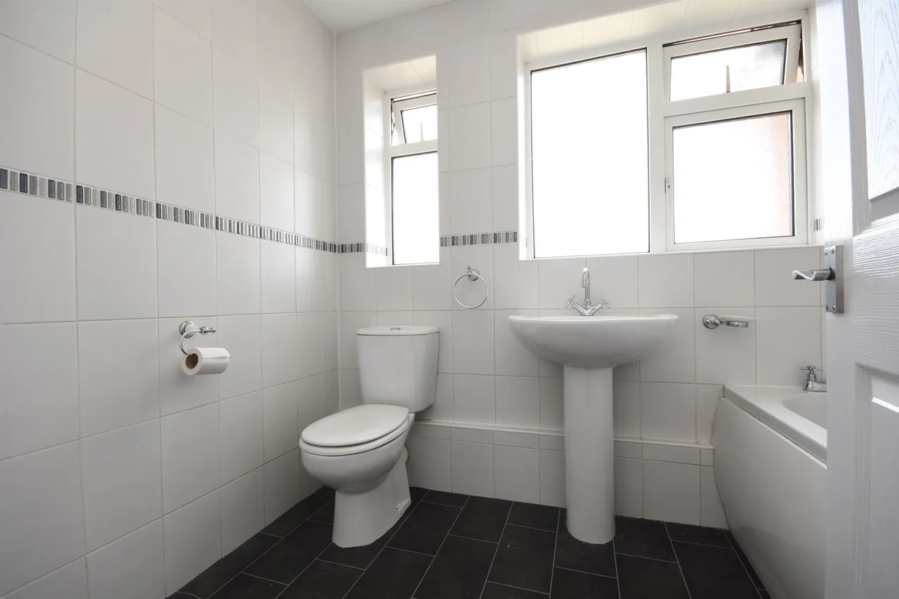 Donald Way, Moulsham Lodge, Chelmsford, photo 5