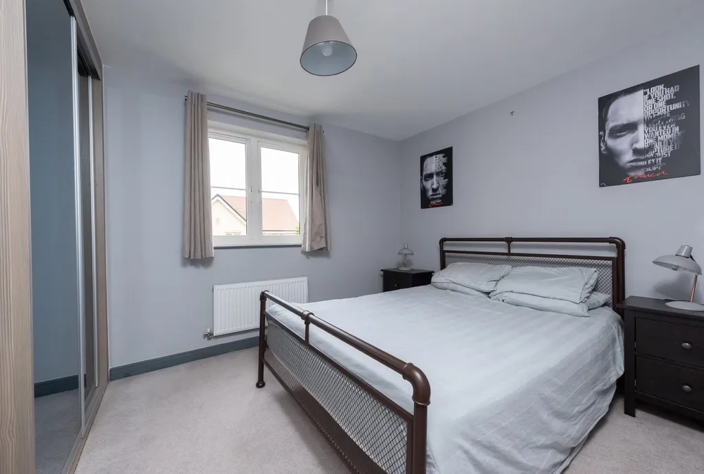 Hurst Avenue, Blackwater, GU17, photo 8