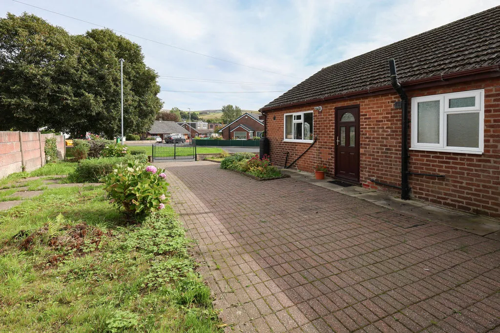 Redland Close, Littleborough, OL15, photo 16