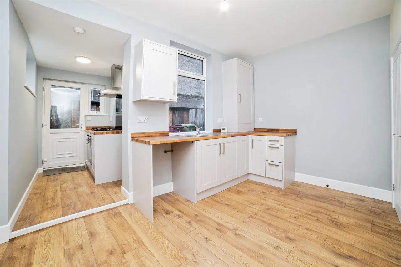 New Street, Morton, DE55, photo 6