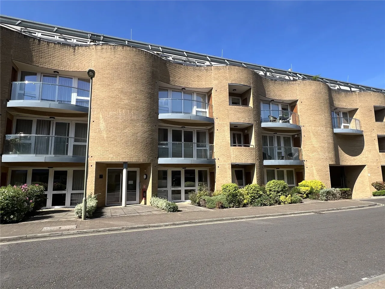Almansa Way, Lymington, Hampshire, SO41 9PY, photo 13