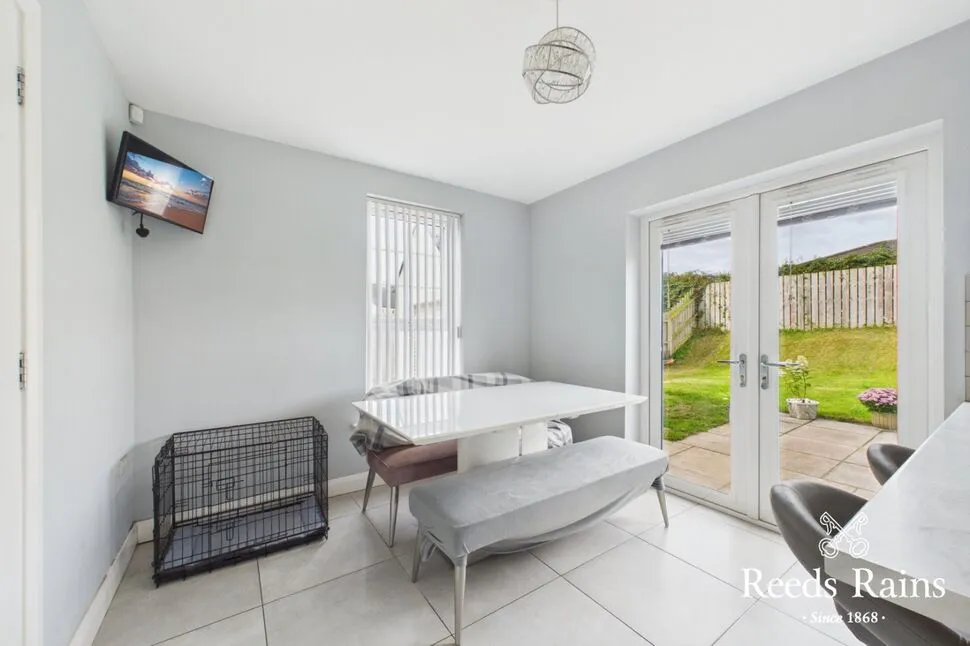 Ashbourne Manor, Carrickfergus, County Antrim, BT38, photo 7