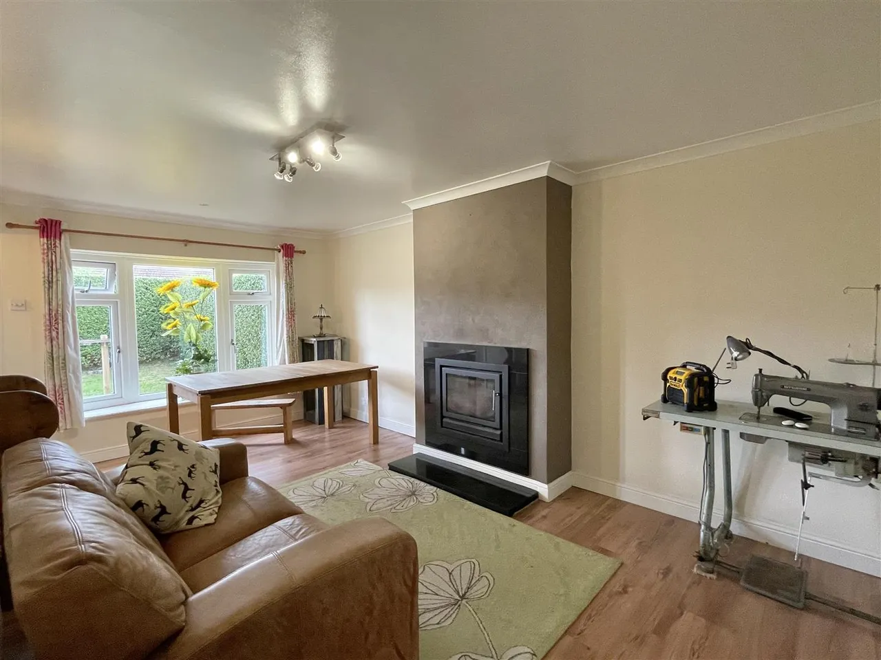 Newton Crescent, Leeming, photo 4