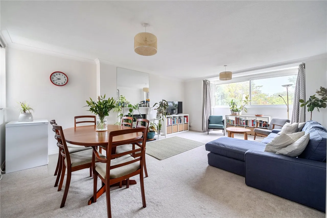 Evesham Road, Cheltenham, GL52, photo 4