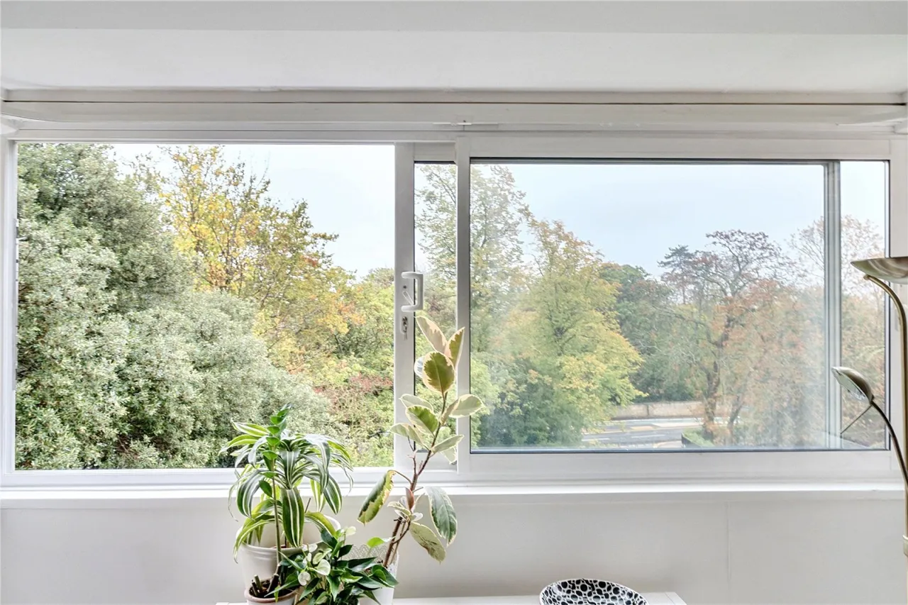 Evesham Road, Cheltenham, GL52, photo 6