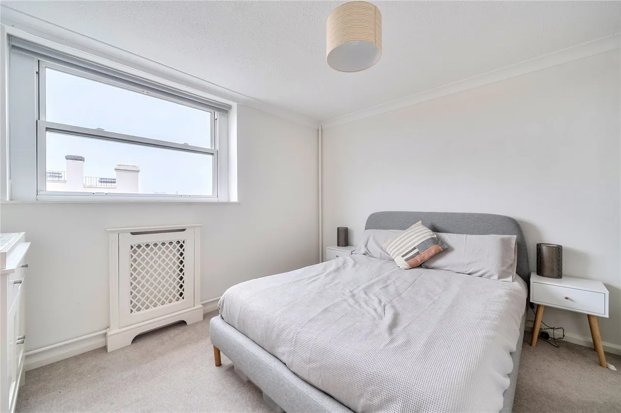 Evesham Road, Cheltenham, GL52, photo 15