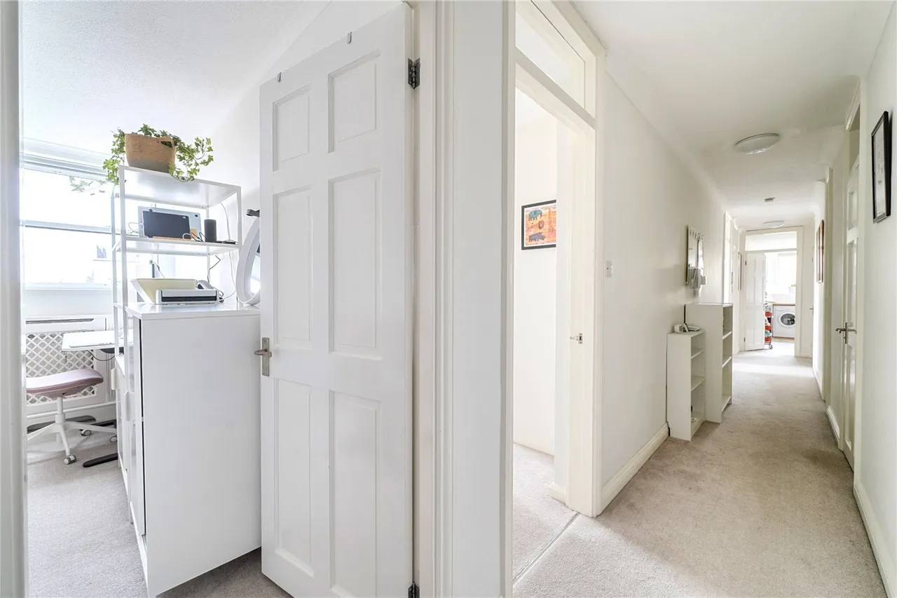 Evesham Road, Cheltenham, GL52, photo 8